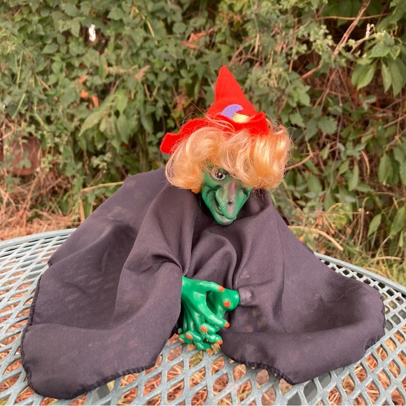 😻 3 for $13 *broken* Halloween Witch Hanging - Picture 8 of 11